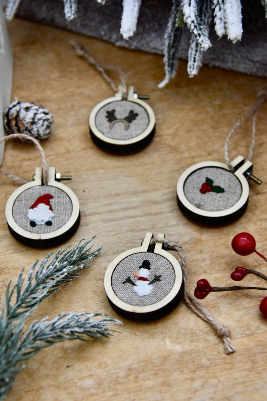 Décorations mini broderies de Noël (Lot de 4)
