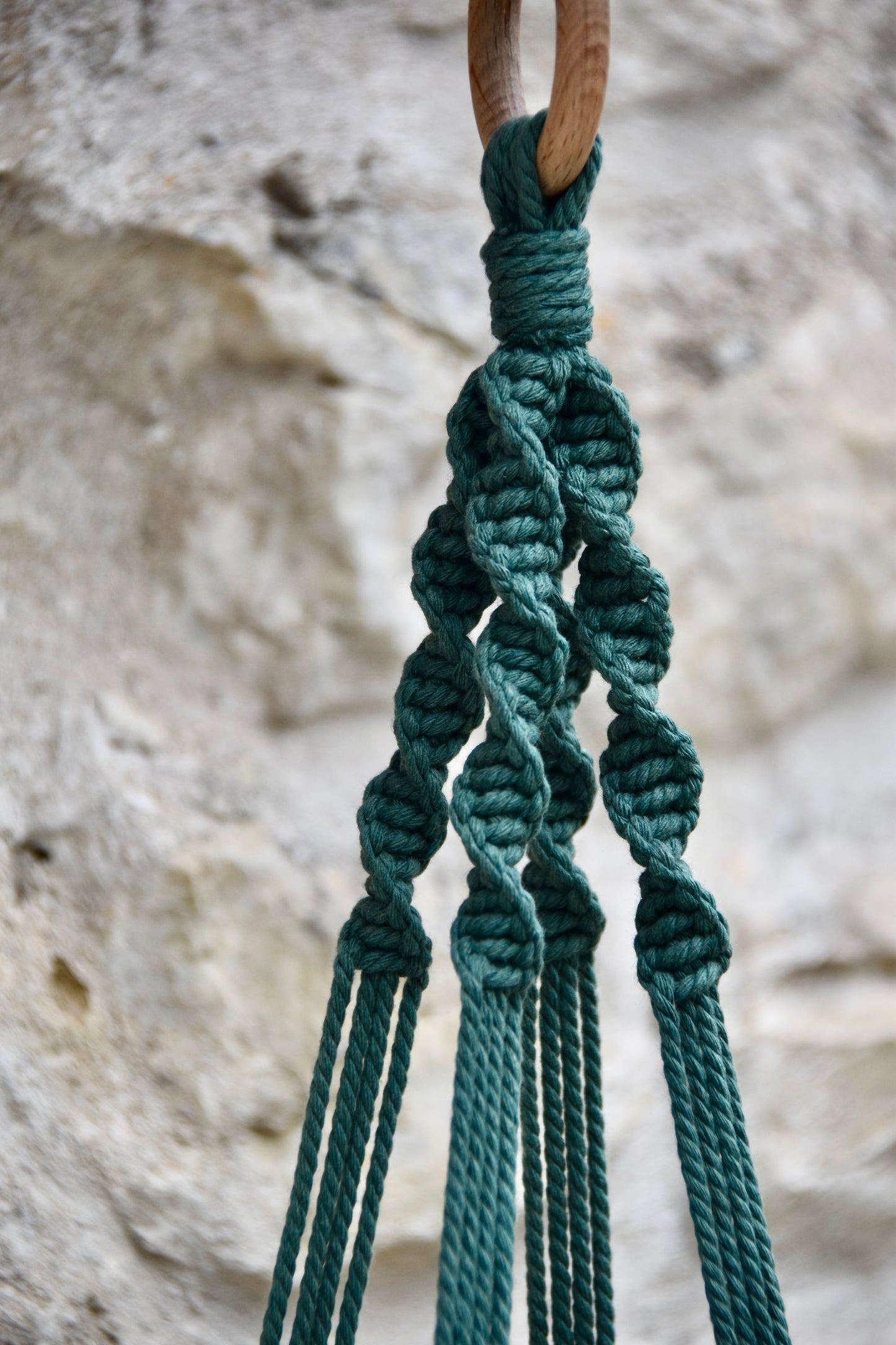 Suspension en macramé pour plantes